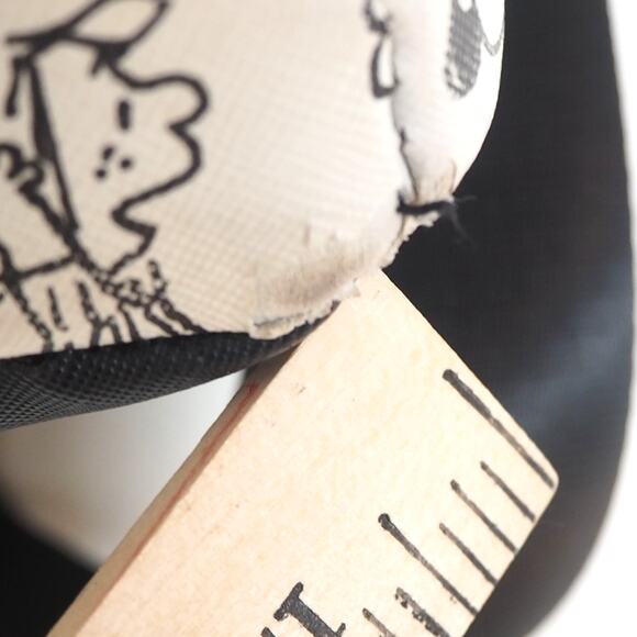 BioWorld Snoopy Charlie Brown Peanuts Gang Backpack White Black Cartoon Drawings - Picture 12 of 15